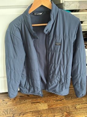 Travis Mathew  Men’s Quilted Golf Jacket - Slate Blue